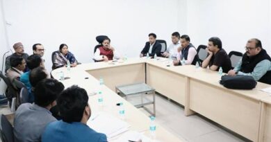 सुपर स्पेशलिटी अस्पताल में मरीजों को उपलब्ध हों तृतीयक स्तर की स्वास्थ्य सेवाएं : उप मुख्यमंत्री श्री शुक्ल