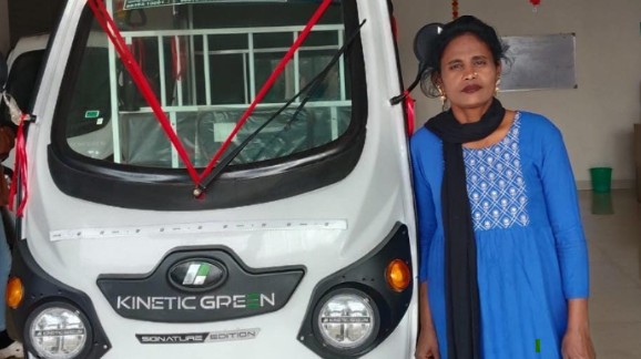 दिव्यांगता भी नहीं रोक सकी सायरा बनो का हौसला