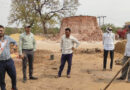 अवैध ईंट भट्ठे पर बड़ी कार्रवाई, लाखों ईंटें और लकड़ी जब्त