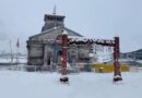 केदारनाथ धाम की बर्फबारी ने बढ़ाई यात्रियों की चिंता, मौसम अलर्ट जारी