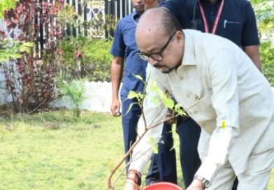 राज्यपाल से रेडक्रॉस प्रतिनिधियों ने की सौहार्दपूर्ण भेंट