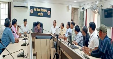 लोक शिक्षण आयुक्त के साथ बैठक सम्पन्न