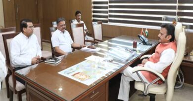 स्वास्थ्य सेवाओं को सुदृढ़ बनाने भर्ती प्रक्रियाओं को प्राथमिकता के साथ समय पर करें पूर्ण: उप मुख्यमंत्री श्री शुक्ल