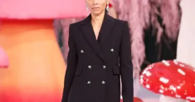 इस महीने, ग्लोबल फैशन मैगजीन वोग ने कुछ ऐसा किया जो उसने पहले कभी नहीं किया