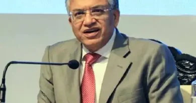 मुख्य चुनाव आयुक्त (CEC) ज्ञानेश कुमार को हटाने के लिए विपक्ष ने शुक्रवार को राज्यसभा में नोटिस दिया