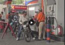 पेट्रोल और डीजल 3-3 रुपए प्रति लीटर महंगा हो गया