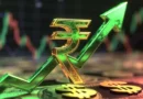 रिजर्व बैंक ऑफ इंडिया (RBI) की मॉनेटरी पॉलिसी कमेटी की बैठक के नतीजों के बाद शुक्रवार को भारतीय करेंसी में तेजी देखने को मिली