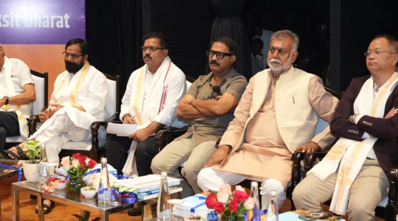केंद्रीय ग्रामीण विकास मंत्री ने राष्ट्रीय सम्मेलन में की छत्तीसगढ़ के मटेरियल बैंक मॉडल की सराहना