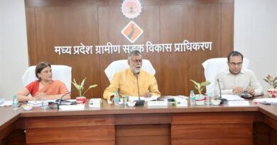 स्वच्छ भारत मिशन के प्रभावी क्रियान्वयन के लिए दीर्घकालिक कार्य योजना करें तैयार: मंत्री श्री पटेल