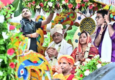 Shri Vishnu Deo Sai pulls Lord Shri Jagannath’s Rath at Dokra Yatra, performs Gajapati Maharaja tradition, reiterates welfare initiatives