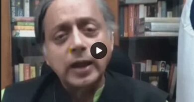 कांग्रेस सांसद शशि थरूर ने हालिया जेन-जी विरोध प्रदर्शनों के बीच भारत की लोकतांत्रिक व्यवस्था की तारीफ की