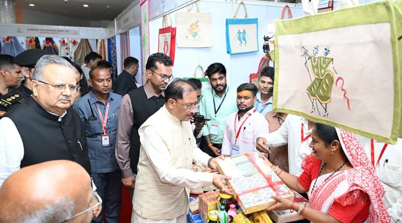 कोसा की चमक अब वैश्विक बाजार तक : मुख्यमंत्री ने लॉन्च किया छत्तीसगढ़ का प्रीमियम हैंडलूम ब्रांड ‘कोशल फैब’