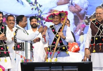 हरेली तिहार पर मुख्यमंत्री निवास में साकार हुई छत्तीसगढ़ की लोक संस्कृति, कृषि परंपरा और ग्रामीण जीवन की जीवंत झांकी