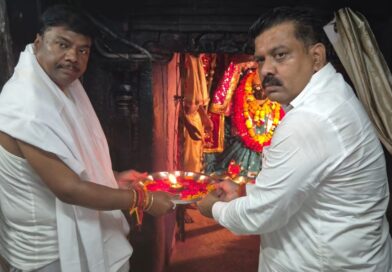 श्यामगिरी में शहीद पूर्व विधायक स्व. भीमा मंडावी को उप मुख्यमंत्री विजय शर्मा और वन मंत्री केदार कश्यप ने दी श्रद्धांजलि