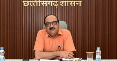 मुख्य सचिव ने विभागों में रिक्त पदों और भर्तियों की स्थिति की ली उच्च स्तरीय बैठक