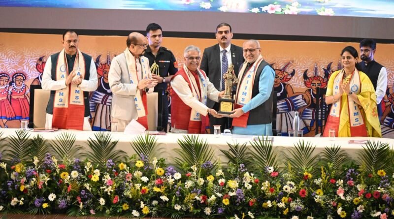 एम्स रायपुर का तीसरा दीक्षांत समारोह