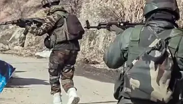 अरुणाचल प्रदेश के चांगलांग जिले में मंगलवार को उग्रवादी हमले में असम राइफल्स का एक जवान शहीद हो गया