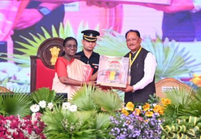 राष्ट्रपति श्रीमती द्रौपदी मुर्मु ने बस्तर दशहरा की अनूठी परंपराओं और जनजातीय संस्कृति की सराहना की