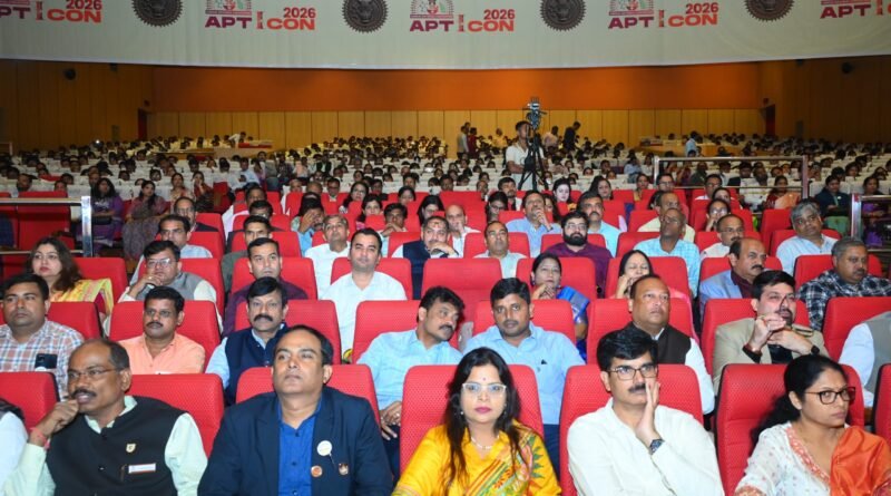 दवाएं सस्ती हों, ग्रामीणों तक पहुंचे इलाज, नकली दवाओं पर लगे रोक -राज्यपाल श्री डेका