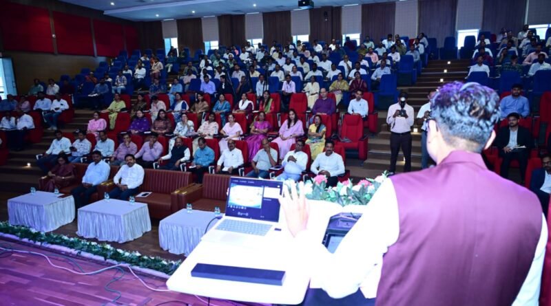 छत्तीसगढ़ के विकास का प्रमुख इंजन बनेगा हाउसिंग बोर्ड, आवास के साथ अधोसंरचना विकास में निभाएगा महत्वपूर्ण भूमिका : आवास एवं पर्यावरण मंत्री ओ.पी. चौधरी